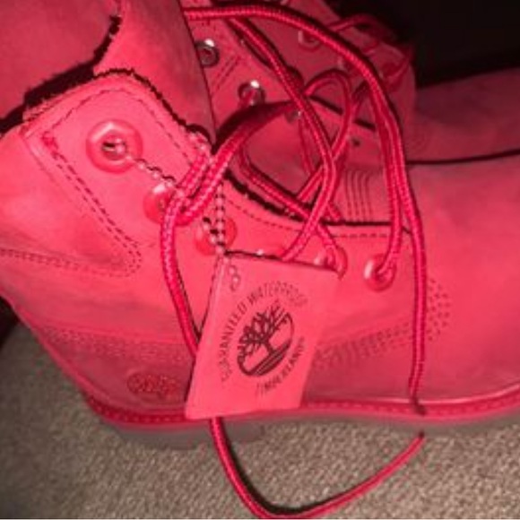 women size 6 timberlands that are red I grew out of these pretty fast - Picture 1 of 3
